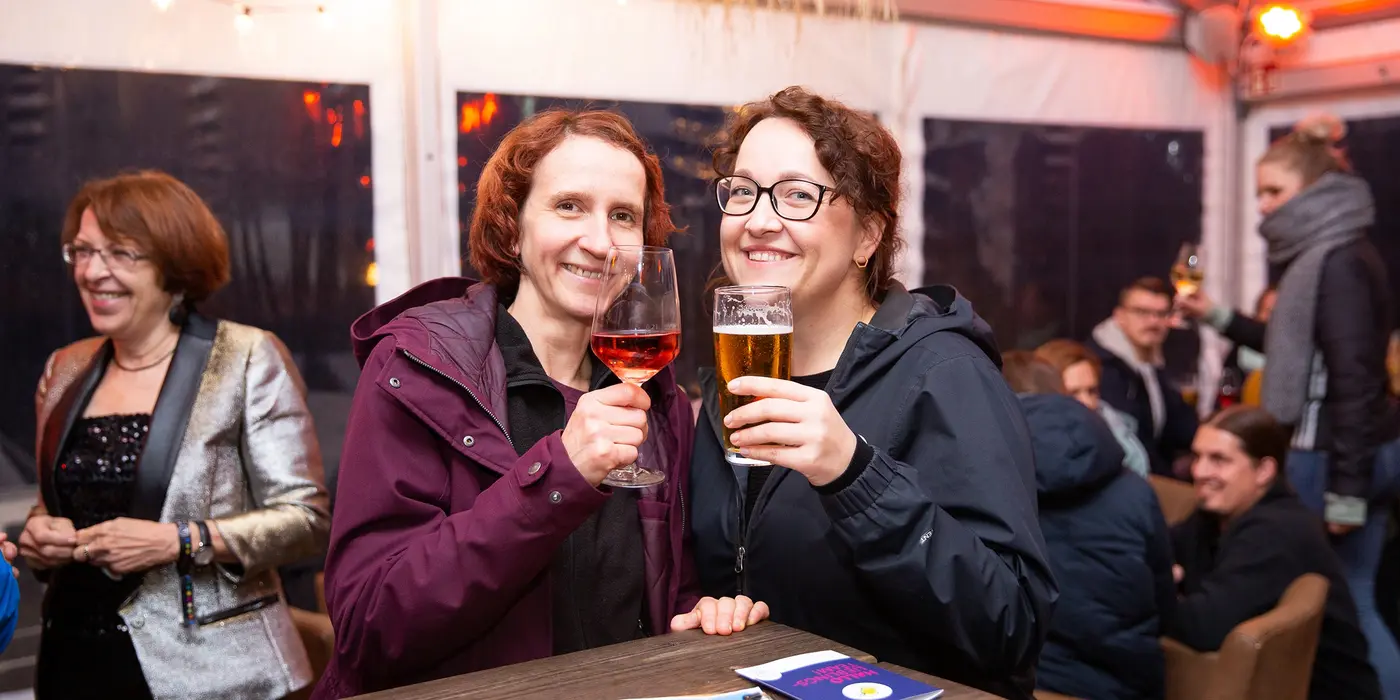 Caroline Ross und Evelyn Wienzek