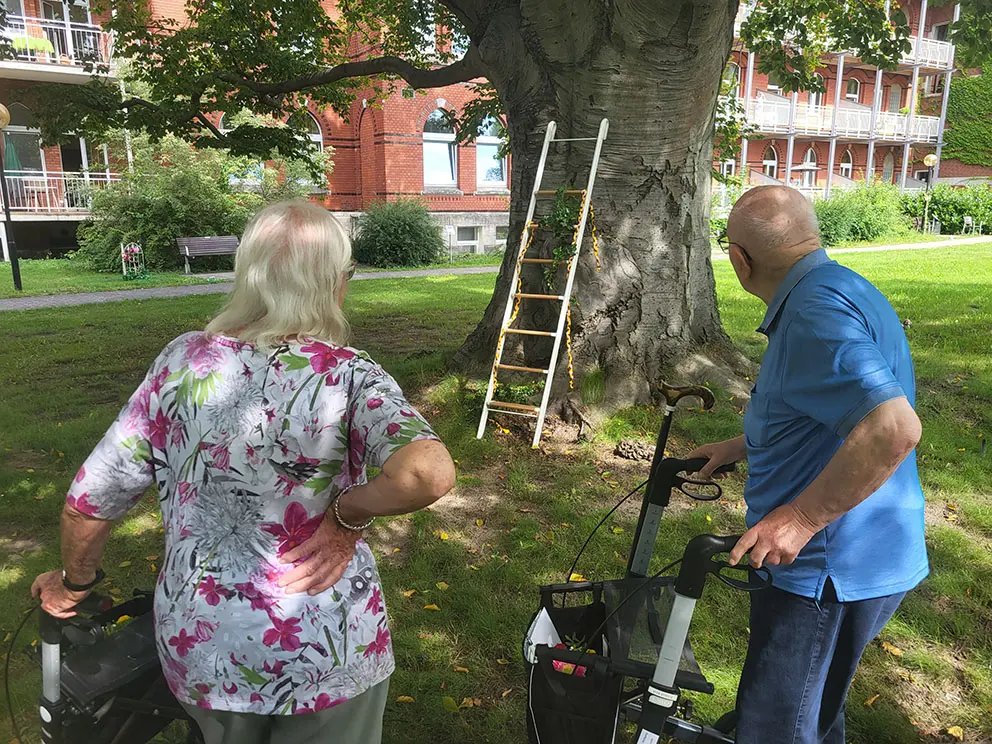 Rapunzel im Märchenwald im Bethanien