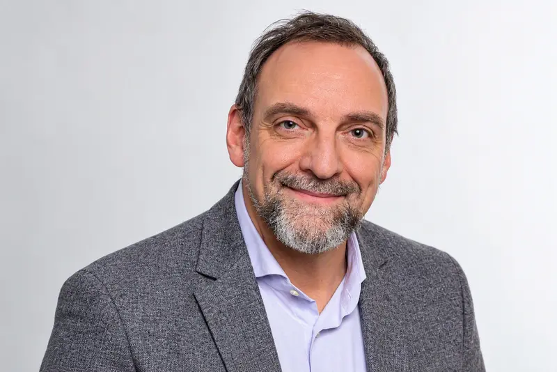 Dr. Oliver Marschal / Porträt