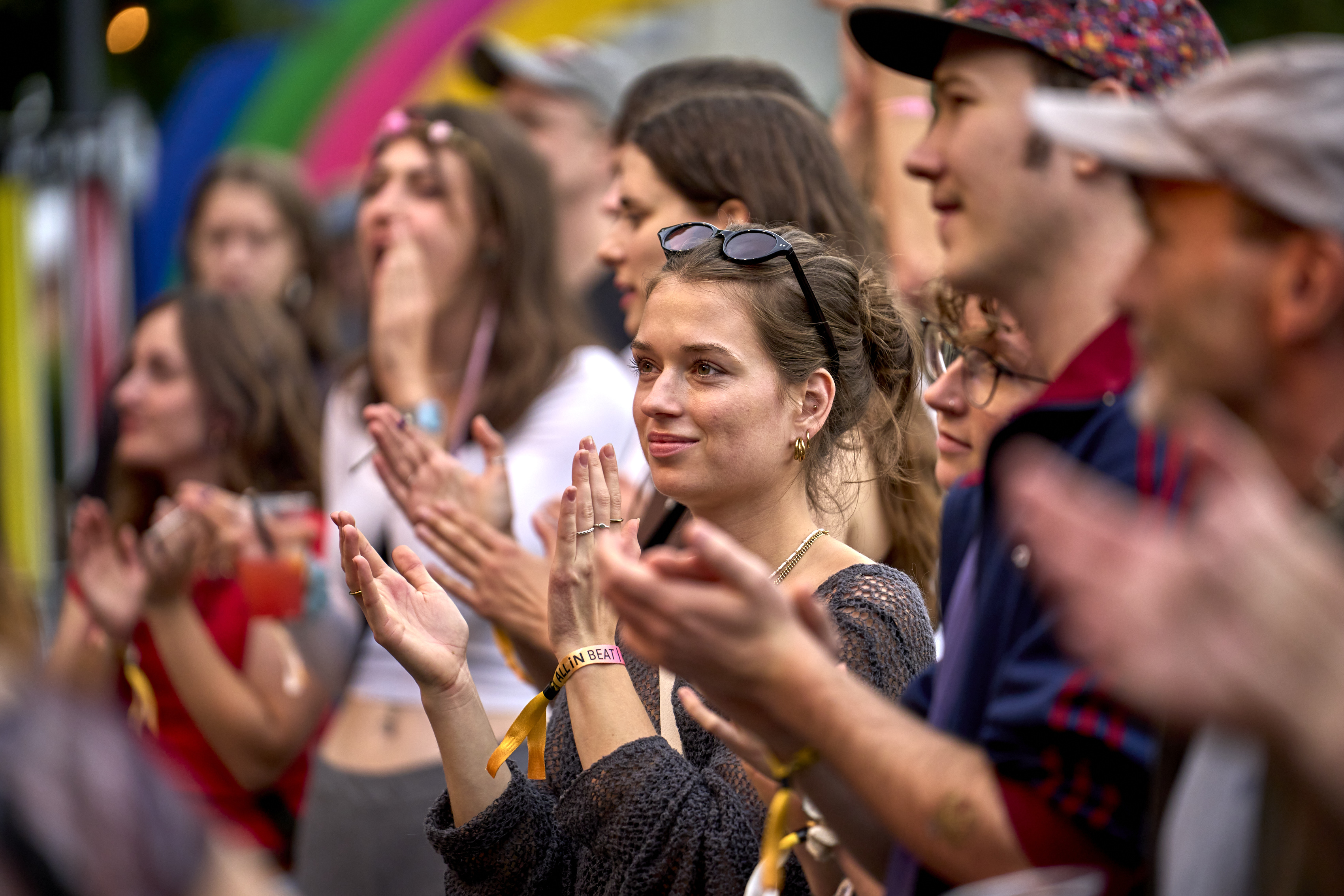 Das Bild zeigt Publikum beim ALL iN BEAT Festival.